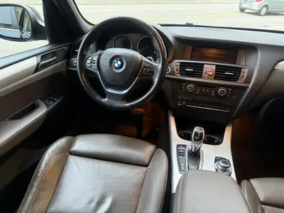 BMW X3 xDrive 35d — SUV premium diesel, 313 ch et consommation maîtrisée — Miniature 12