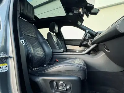 Range Rover Velar SV Autobiography Dynamic Edition — 550 ch, design intemporel, 54 000 km — détail