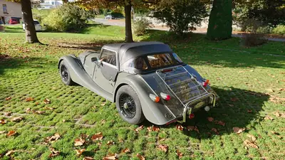 Morgan 4/4 1.6 Sport — Roadster British culte, 64500 km, équipement complet — côté