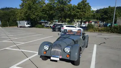Morgan 4/4 1.6 Sport — Roadster British culte, 64500 km, équipement complet — Miniature 7