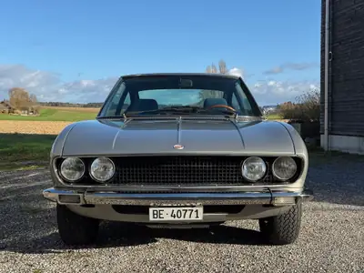 Fiat Dino 135 2400 — Coupé sportif italien des années 70, révision récente — fianco