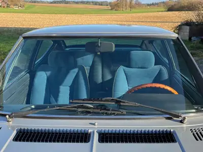 Fiat Dino 135 2400 — Coupé sportif italien des années 70, révision récente — vista posteriore