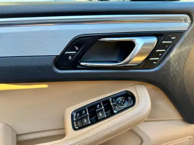 Porsche Macan S Diesel — Performance et élégance, garantie constructeur 12 mois — Thumbnail 7