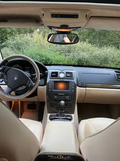 Maserati Quattroporte 4.2 V8 — Berline de luxe sportive, 158 000 km — rear view