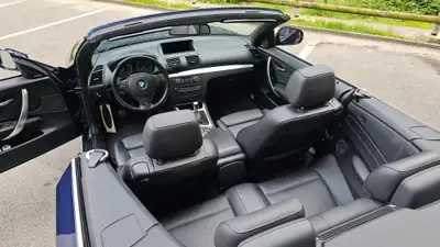 BMW 135i Cabrio — Roadster sportif 306 ch, cabriolet compact prestige — Miniatura 11