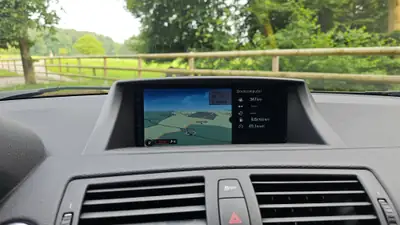 BMW 135i Cabrio — Roadster sportif 306 ch, cabriolet compact prestige — Miniatura 13