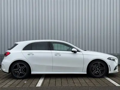 Mercedes-Benz A 250 AMG Line 4MATIC — Compacte sportive, 224 ch et traction intégrale — interni