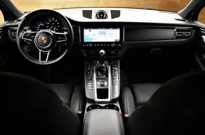 Porsche Macan PDK — SUV premium 245 ch, 4x4 intégral, révisé et garanti — Miniatura 9