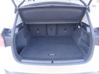 BMW X1 xDrive 18d Steptronic — SUV compact diesel, 44'000 km, sans sinistre — Miniature 9
