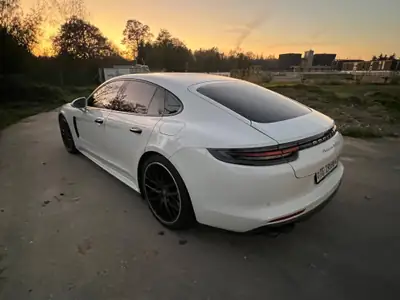 Porsche Panamera Turbo S E-Hybrid — Berline sportive hybride rechargeable, 680 ch — dashboard