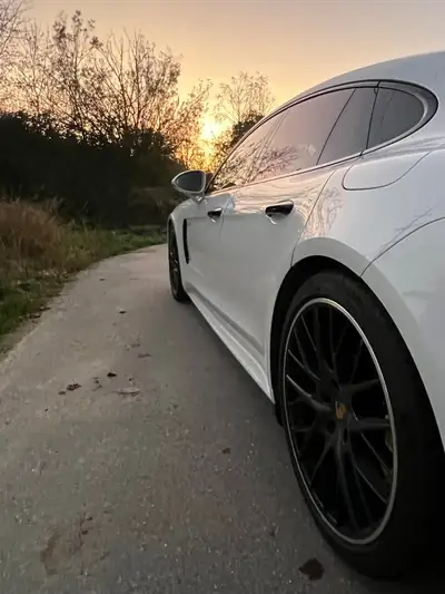 Porsche Panamera Turbo S E-Hybrid — Berline sportive hybride rechargeable, 680 ch — Thumbnail 7