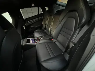 Porsche Panamera Turbo S E-Hybrid — Berline sportive hybride rechargeable, 680 ch — Thumbnail 16