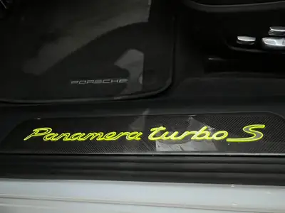 Porsche Panamera Turbo S E-Hybrid — Berline sportive hybride rechargeable, 680 ch — Thumbnail 20