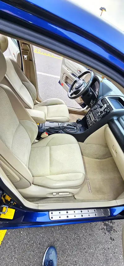 Lexus IS 300 2003 — Berline de prestige, moteur 3.0L performant, historique sans sinistre — Miniatur 7