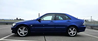 Lexus IS 300 2003 — Berline de prestige, moteur 3.0L performant, historique sans sinistre — Miniatur 13