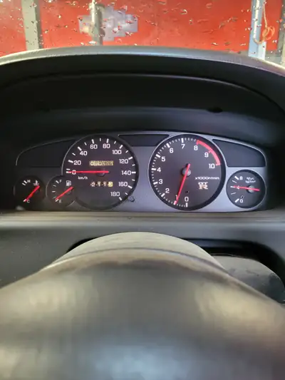 Nissan Skyline GTR R33 — Le coupé sportif culte des années 90 avec moteur RB26DETT — Detail