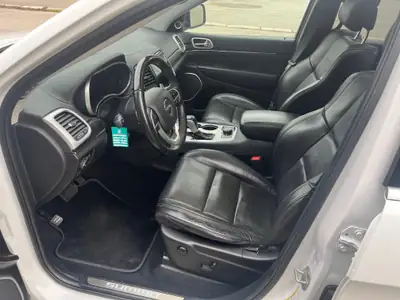 Jeep Grand Cherokee 3.0 CRD Summit — SUV prestige diesel, 83'000 km seulement — détail