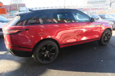 Range Rover Velar P 250 SE — SUV premium britannique, 82'000 km, sans sinistre — intérieur