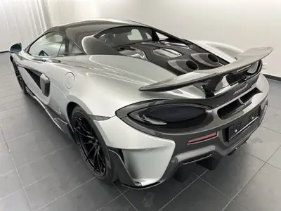 McLaren 600LT Coupé — Supercar V8 600 ch, première main, historique complet — side view