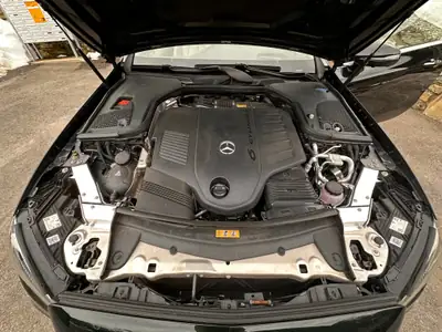 Mercedes-Benz E 450 AMG Line Cabriolet — Élégance décapotable et performance hybride — Heckansicht