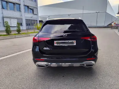 Mercedes-Benz GLC 200 4Matic — SUV hybride mild-hybrid, 18 000 km seulement — Innenraum