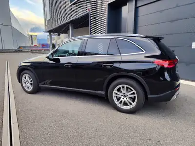 Mercedes-Benz GLC 200 4Matic — SUV hybride mild-hybrid, 18 000 km seulement — Armaturenbrett