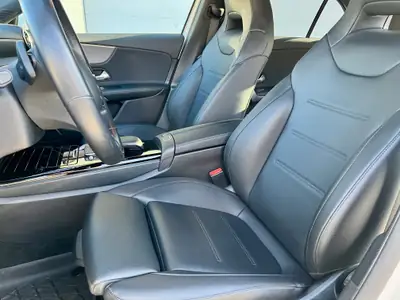 Mercedes-Benz A 180 Progressive — Élégance urbaine et efficacité énergétique — detail