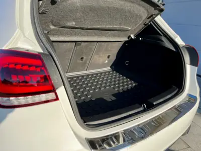 Mercedes-Benz A 180 Progressive — Élégance urbaine et efficacité énergétique — Thumbnail 19