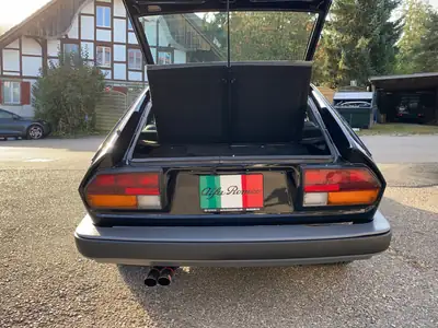 Alfa Romeo GTV 6 2.5 — Coupé sportif des années 80, 160 ch authentiques — Detail