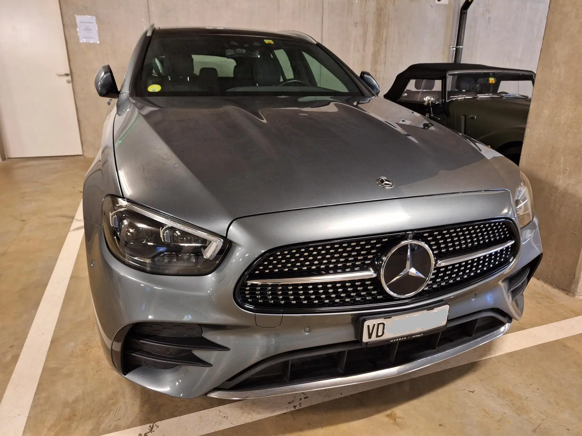 Mercedes-Benz E 220 d T 4Matic AMG Line — Break diesel performant, 53 500 km seulement