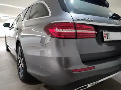 Mercedes-Benz E 220 d T 4Matic AMG Line — Break diesel performant, 53 500 km seulement — detail