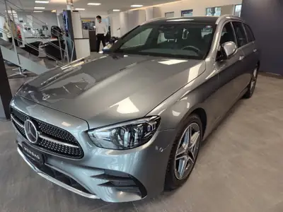 Mercedes-Benz E 220 d T 4Matic AMG Line — Break diesel performant, 53 500 km seulement — Thumbnail 8