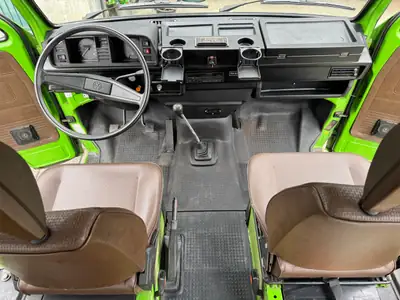VW T3 1982 — Légende du camping-car, diesel économe, base aménageable — Miniatura 12