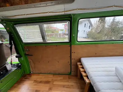 VW T3 1982 — Légende du camping-car, diesel économe, base aménageable — Miniatura 10