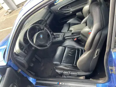 BMW M3 Coupé 1995 — Légende sportive, moteur 44'000 km seulement — Detail