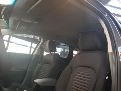 Hyundai i30 Wagon 1.5 T-GDi Amplia 48V — Monospace écologique avec mild-hybrid — Miniature 10