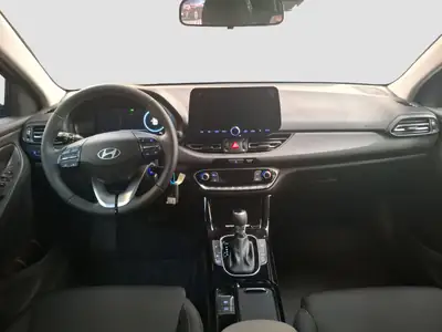 Hyundai i30 Wagon 1.5 T-GDi Amplia 48V — Monospace écologique avec mild-hybrid — Miniature 12
