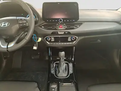 Hyundai i30 Wagon 1.5 T-GDi Amplia 48V — Monospace écologique avec mild-hybrid — Miniature 13