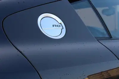 Audi R8 Coupé 4.2 FSI — Supercar légendaire, carbone intégral, sans accident — détail