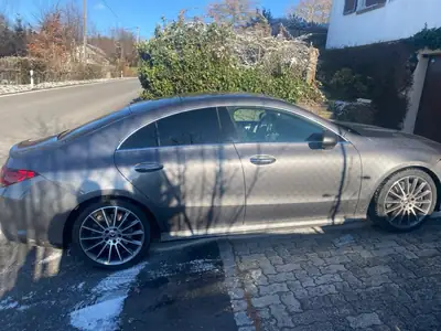 Mercedes-Benz CLA 250 4Matic — Berline sportive allemande, 68'000 km, transmission automatique — Armaturenbrett