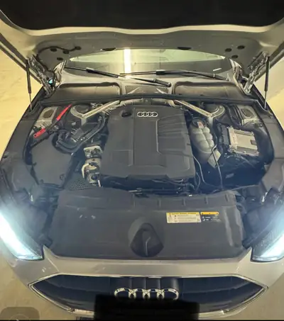 Audi A4 Avant S-tronic — Break diesel automatique, 68 900 km, sans sinistre — intérieur