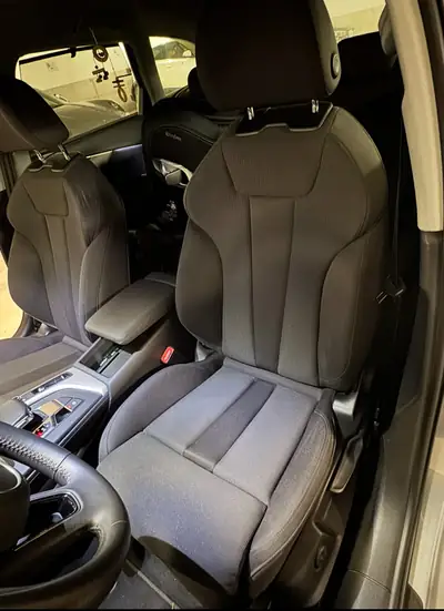 Audi A4 Avant S-tronic — Break diesel automatique, 68 900 km, sans sinistre — Miniature 7