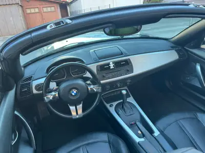 BMW Z4 3.0si Roadster — Cabriolet sportif 265 ch, histoire riche et prestige assuré — détail