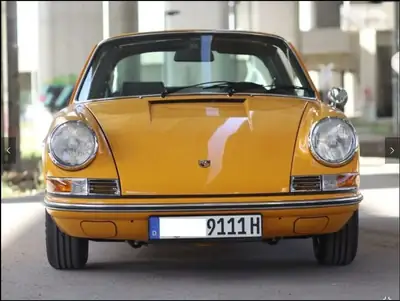 Porsche 911 Cabriolet 1970 — Icône jaune vif, authentique et rare — arrière