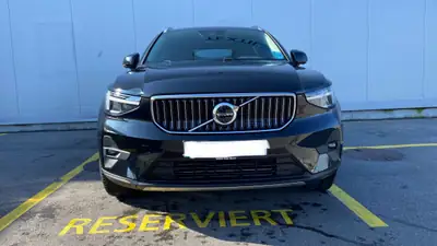 Volvo XC40 T4 Plug-in Hybrid — SUV compact premium, 14 900 km seulement — Außenansicht