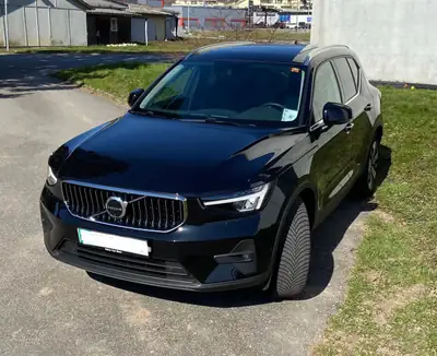 Volvo XC40 T4 Plug-in Hybrid — SUV compact premium, 14 900 km seulement — Miniatur 10