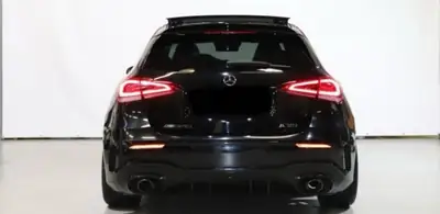 Mercedes-AMG A 35 4Matic — 306 ch compacts, transmission Speedshift et faible kilométrage — Thumbnail 13