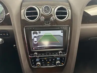 Bentley Flying Spur 6.0 — Berline de prestige, 626 ch, entretien complet — Thumbnail 13