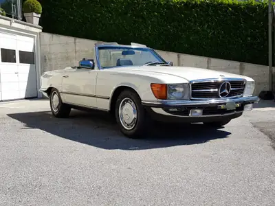 Mercedes-Benz SL 380 — Cabriolet légendaire 1985, authentique roadster classique — Außenansicht