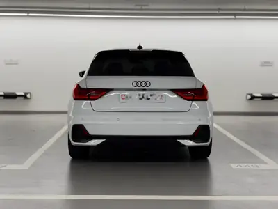 Audi A1 2023 — Citadine dynamique, 105'000 km, boîte automatique — dashboard